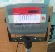 cân bàn điện tử Ohaus Mỹ (300kg/20g)